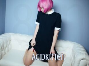 AcidKitten 18 ans Nue