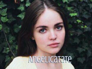 AngelicaTate 18 ans Nue