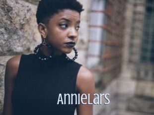 AnnieLars 18 ans Nue