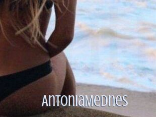 AntoniaMednes