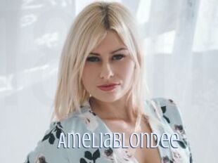 Ameliablondee