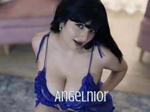 angelnior 18 ans Nue