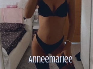 anneemariee 18 ans Nue