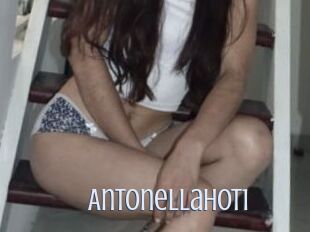 Antonellahot1