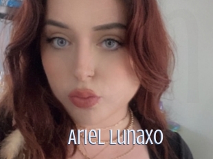 Ariel_lunaxo