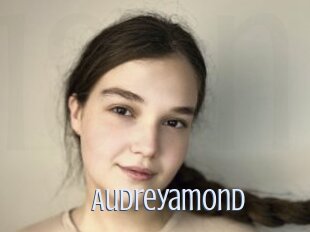audreyamond 18 ans Nue