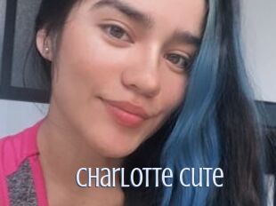 Charlotte_cute 18 ans Nue