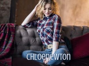 chloenewton 18 ans Nue