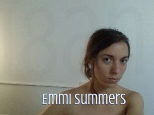 Emmi_Summers