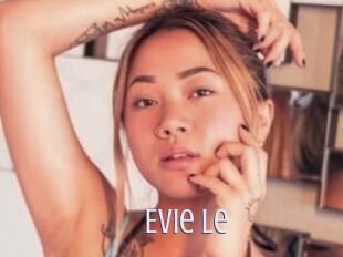 Evie_Le