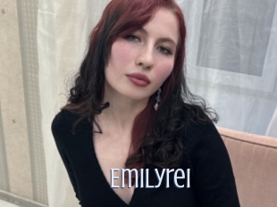 emilyrei 18 ans Nue