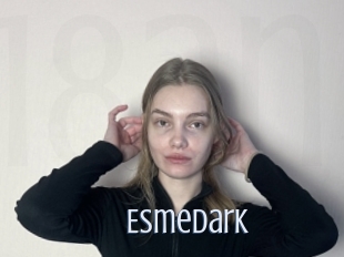 Esmedark