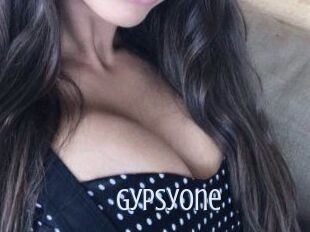 Gypsyone 18 ans Nue