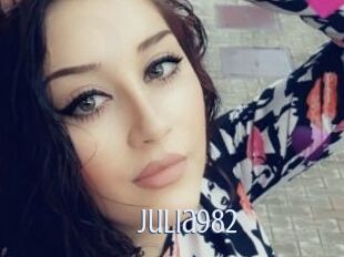 Julia982