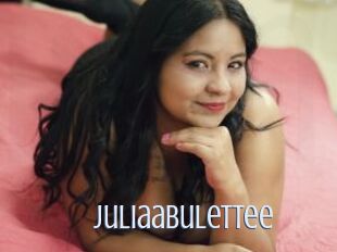 JuliaaBulettee