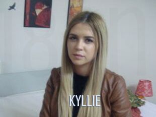 KYLLIE_