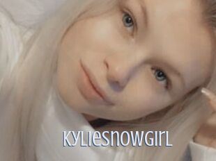 KylieSnowGirl