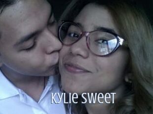 Kylie_sweet