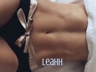 Leahh 18 ans Nue