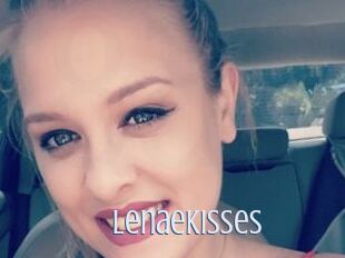 LenaeKisses