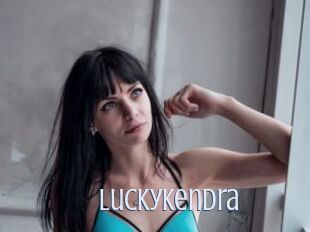 LuckyKendra 18 ans Nue