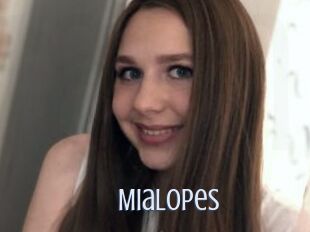 MiaLopes