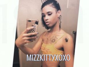 MizzKittyXOXO