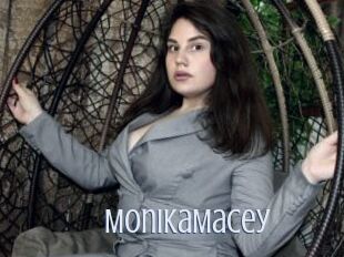 MonikaMacey 18 ans Nue