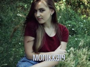 Monikka19