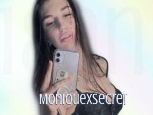 MoniqueXSecret