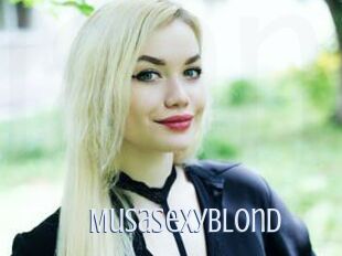 MusaSexyBlond