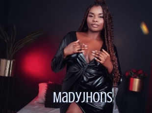 madyjhons 18 ans Nue
