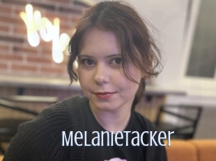 Melanietacker