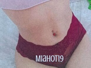 Miahot19