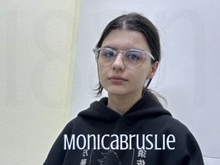 Monicabruslie