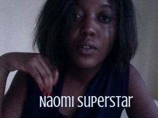 Naomi_Superstar 18 ans Nue