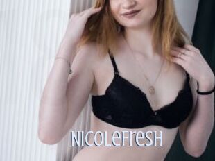 NicoleFresh 18 ans Nue