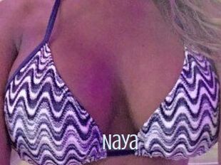 naya 18 ans Nue