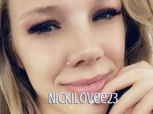 Nickilovee23