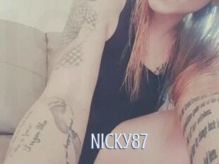 nicky87 18 ans Nue