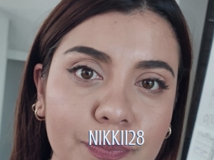 nikkii28 18 ans Nue