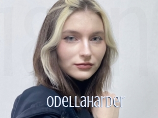 odellaharder 18 ans Nue