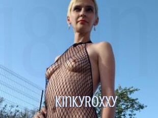 KinkyRoxxy