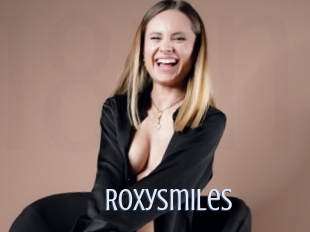 Roxysmiles