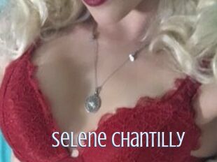 Selene_Chantilly