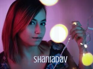 ShaniaDav