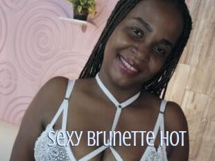 Sexy_brunette_hot