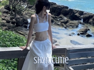 Shyn_cutie