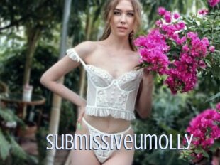 Submissiveumolly