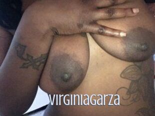Virginia_Garza 18 ans Nue